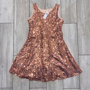 Beautiful sparkly dress ready to make a statement